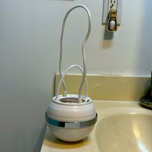 Bathtub water filter